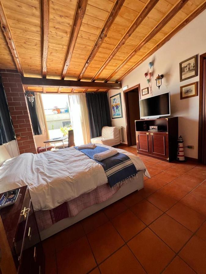 Il Terrazzo Di Marlu Villa Taormina Luaran gambar