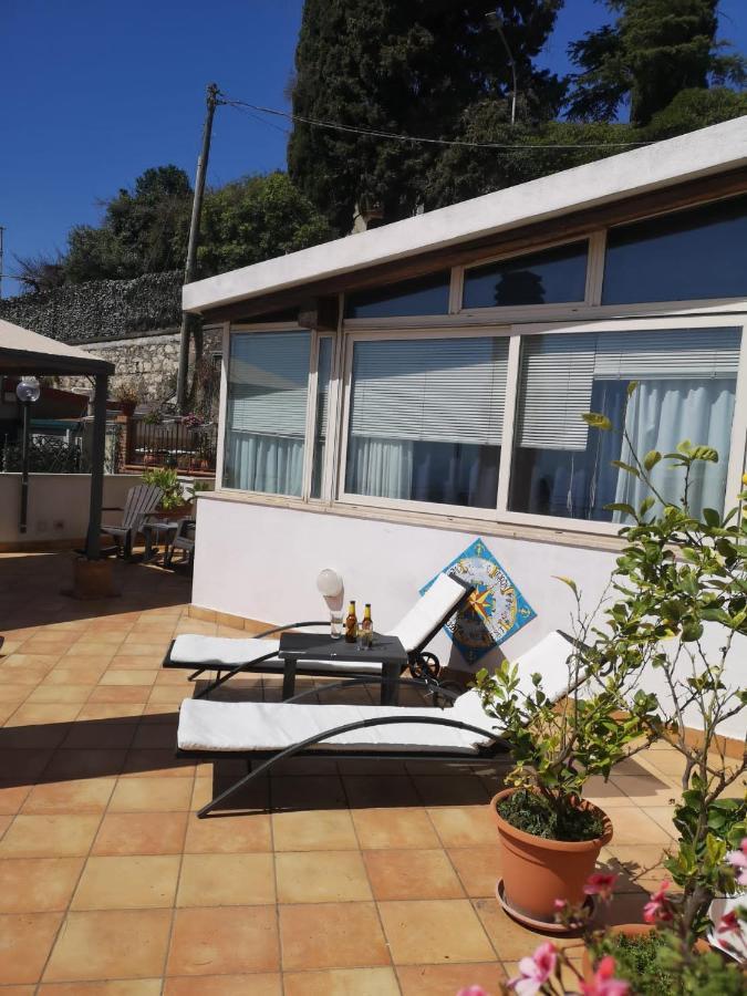 Il Terrazzo Di Marlu Villa Taormina Luaran gambar