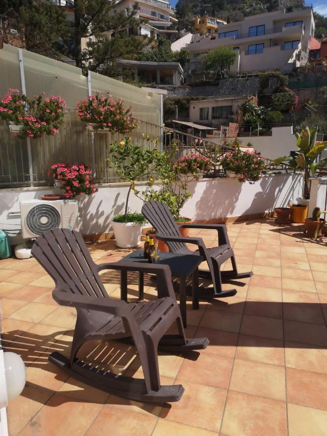 Il Terrazzo Di Marlu Villa Taormina Luaran gambar