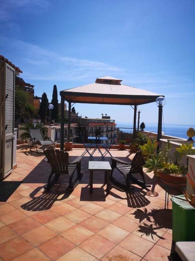 Il Terrazzo Di Marlu Villa Taormina Luaran gambar